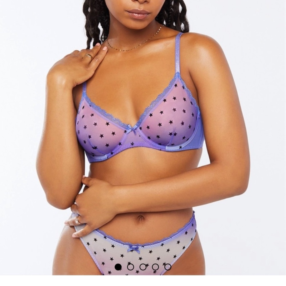 NWT Metallic Stars Set - Size 34D/M